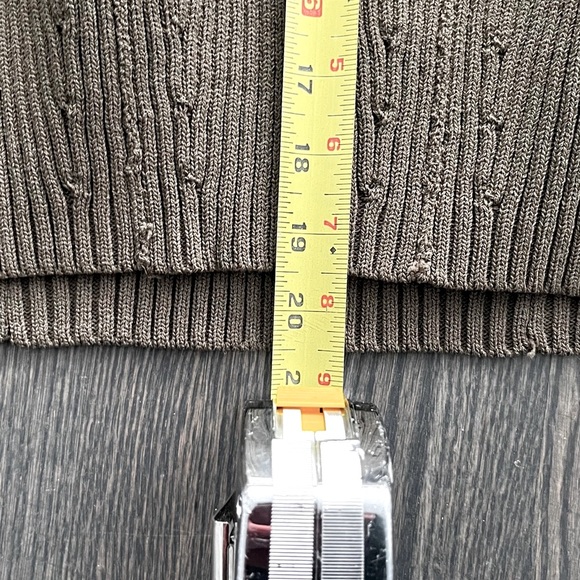 Dark dark green sweater - Picture 5 of 7